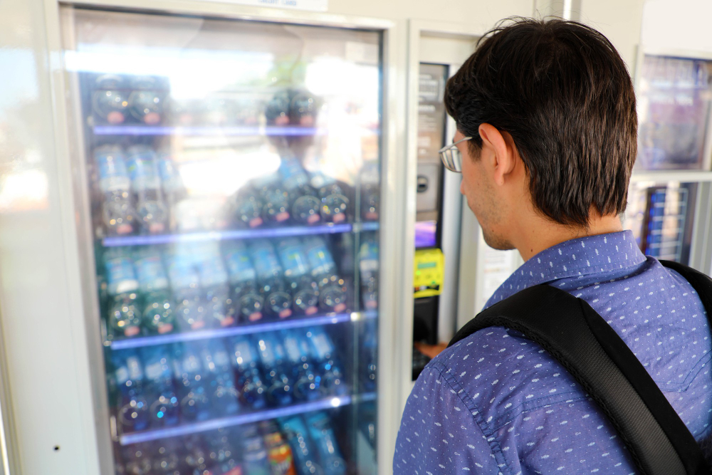 Conheça as vantagens das vending machines em condomínios