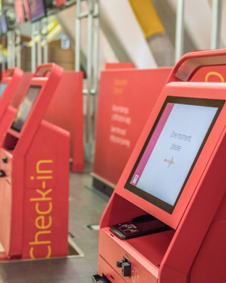 Descubra onde comprar totem de pagamento com recarga de cartão: conheça a Steel Art