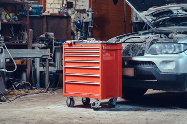 Carrinho para mecânico: organize suas ferramentas com praticidade